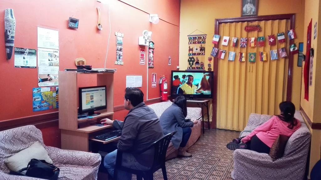 Friends House Acomodação com café da manhã Lima Exterior foto
